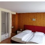 Hotel Garni Elisabeth 3*