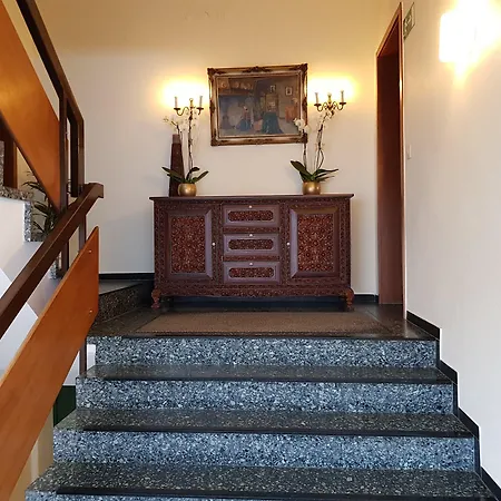 Garni Elisabeth فندق غوبينغِن